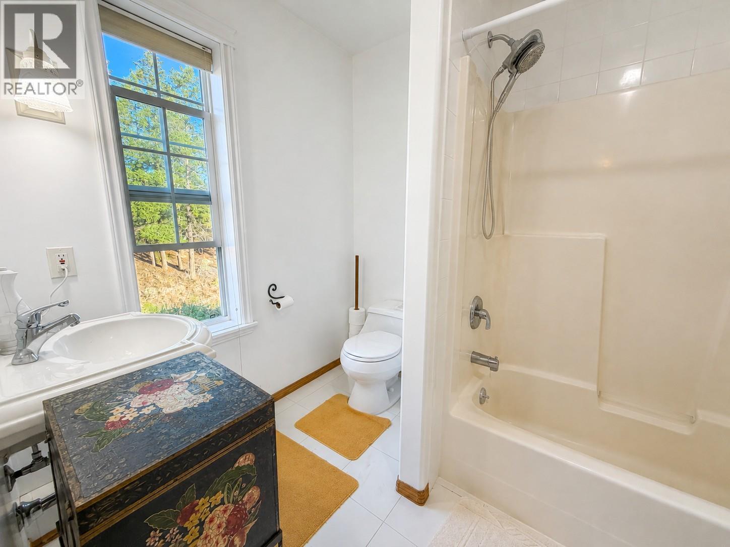 456 Lakeview Road - Image 49