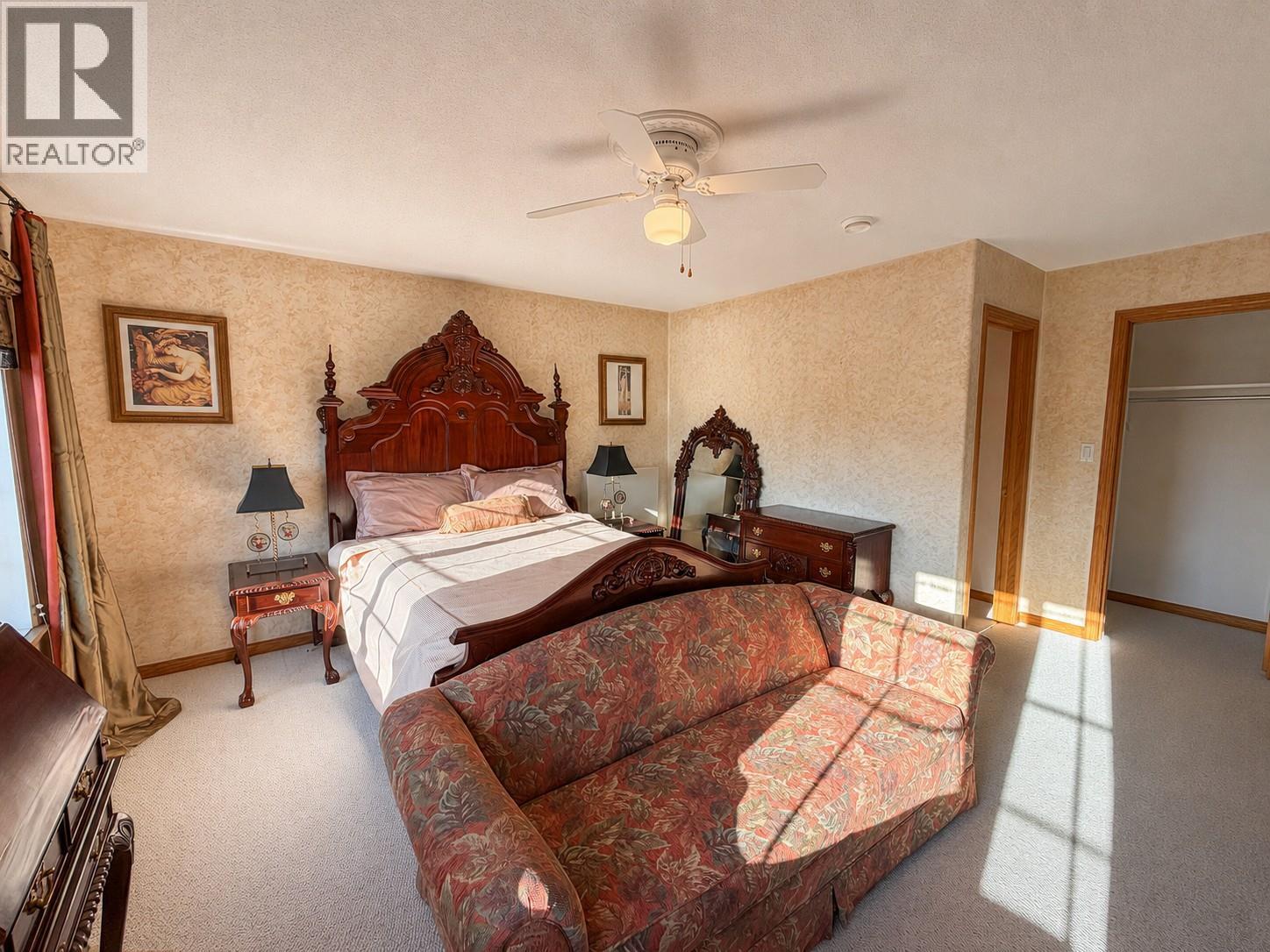 456 Lakeview Road - Image 37