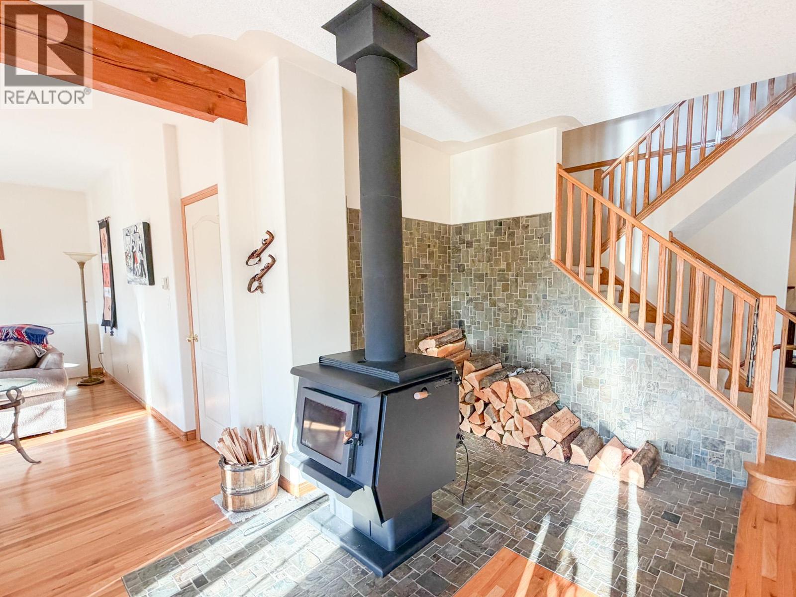 456 Lakeview Road - 26