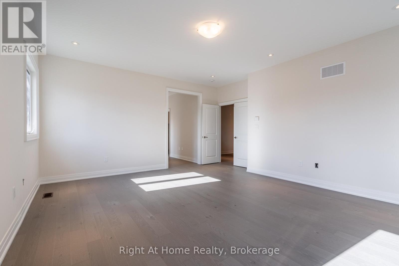 94 SMOKEY HOLLOW PLACE - 14
