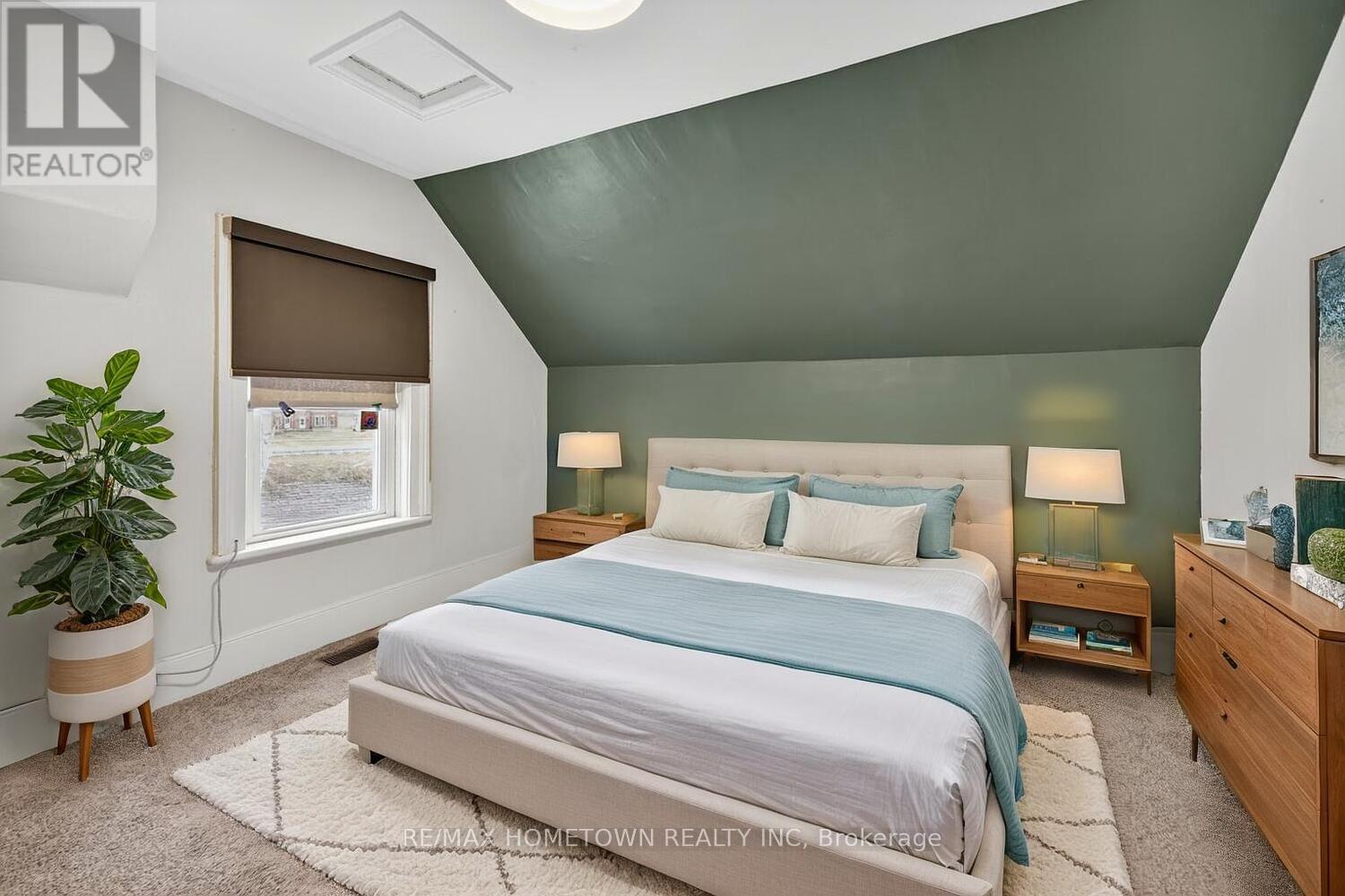 2178 DUNDAS STREET E - Image 24