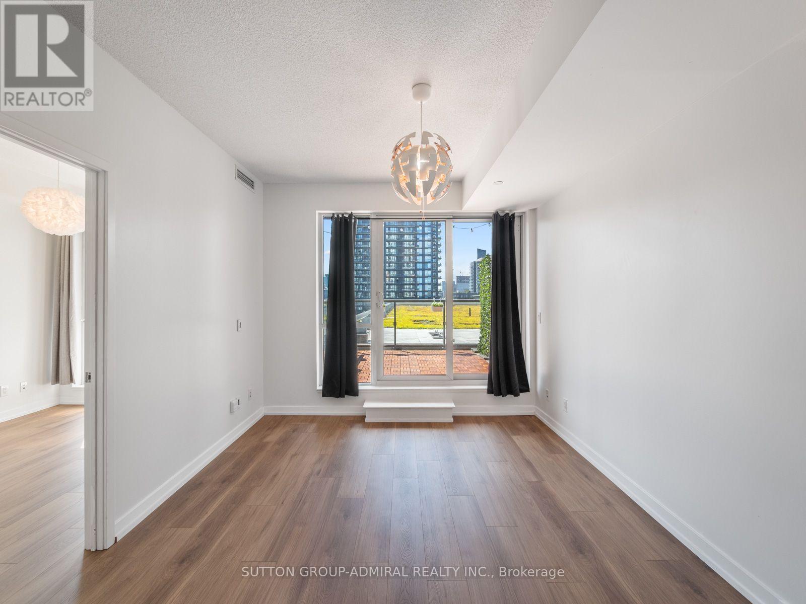 #907 170 SUMACH STREET - Image 8