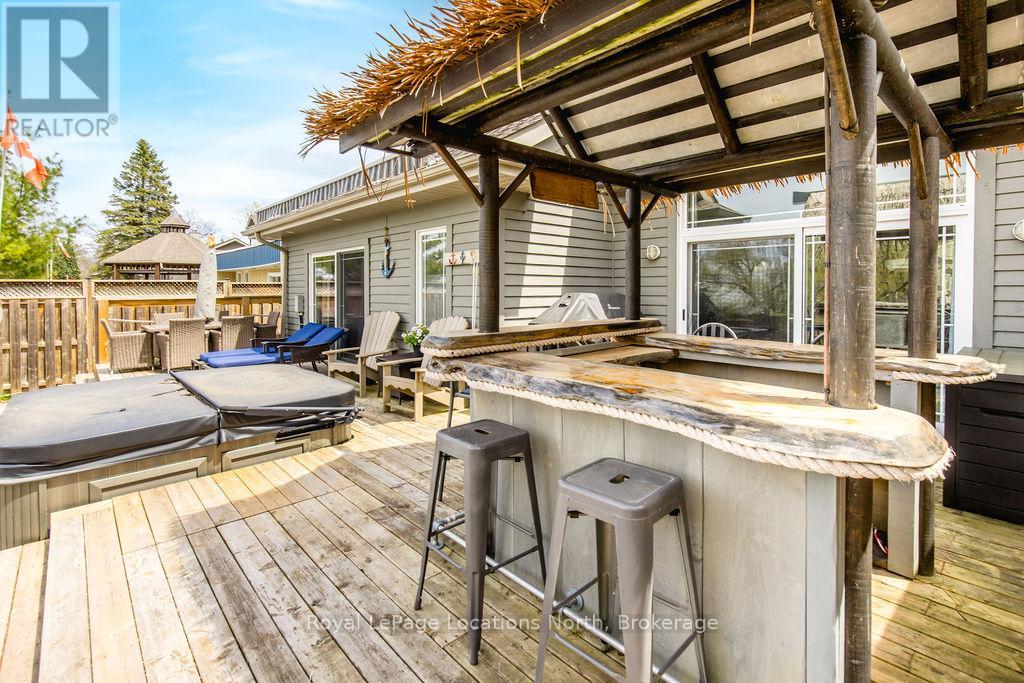 1094 RIVER ROAD W - Image 43