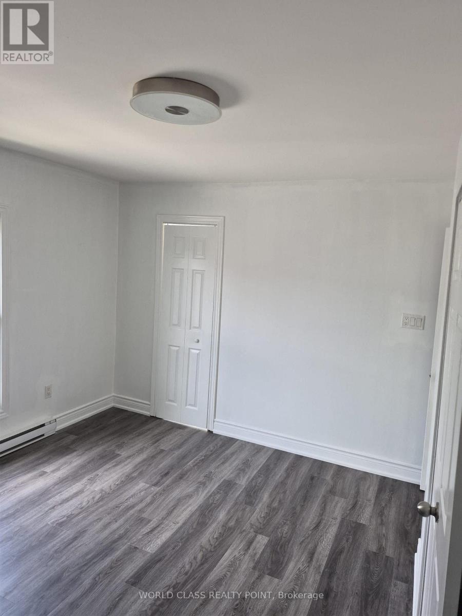 13 BROCK STREET E - 10