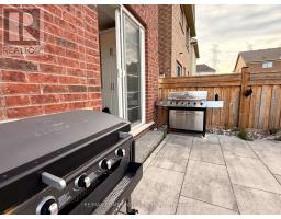 2557 Bandsman Crescent, Oshawa, ON L1L0M2 Photo 30
