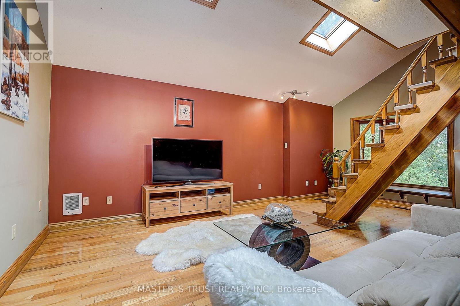 183 BIRKDALE ROAD - 14