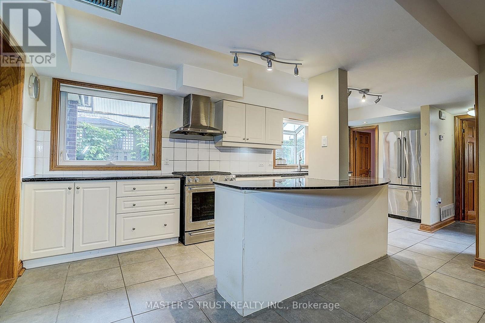 183 BIRKDALE ROAD - Image 33