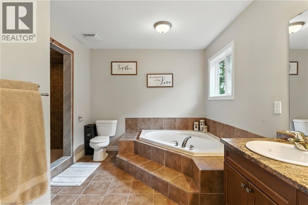 27 SOUTHWOOD Crescent - 29