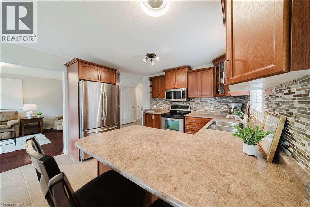 64 BRENNEMAN Drive - 14