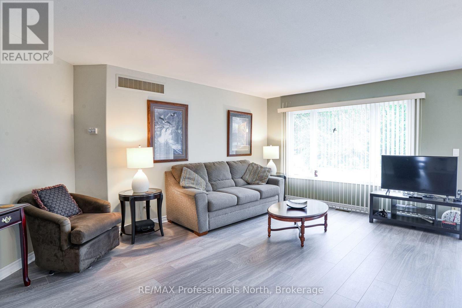 41 KILLDEER CRESCENT - 8