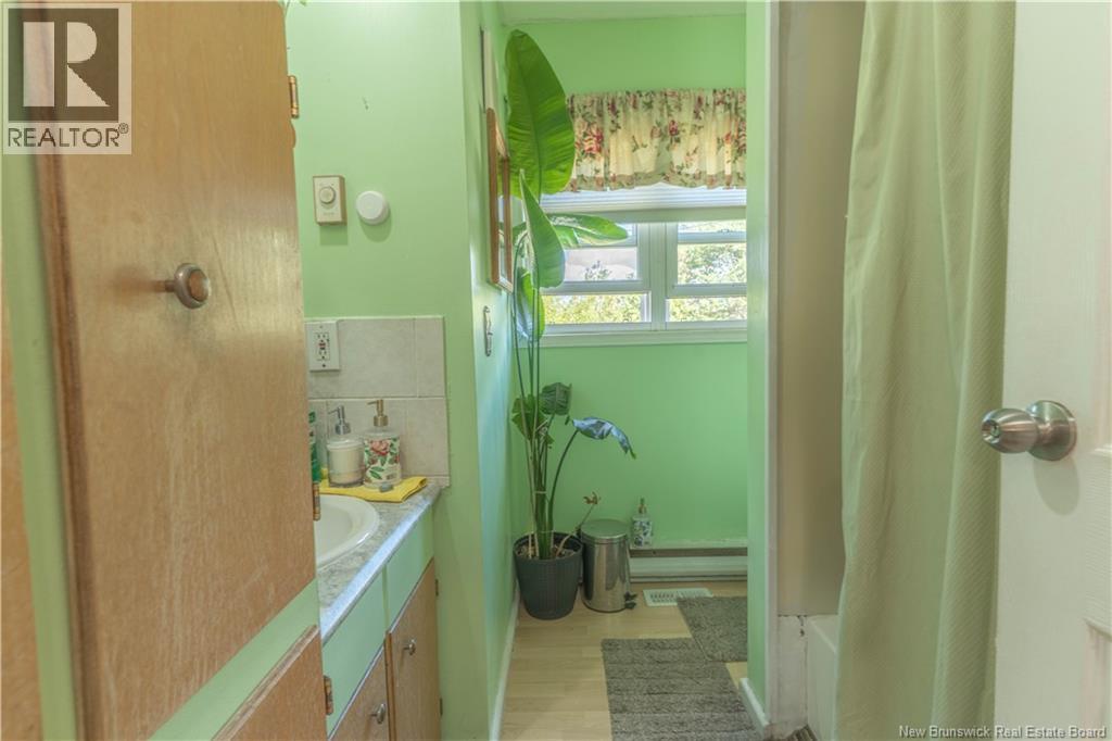 14 Rockcliff Boulevard - Image 12