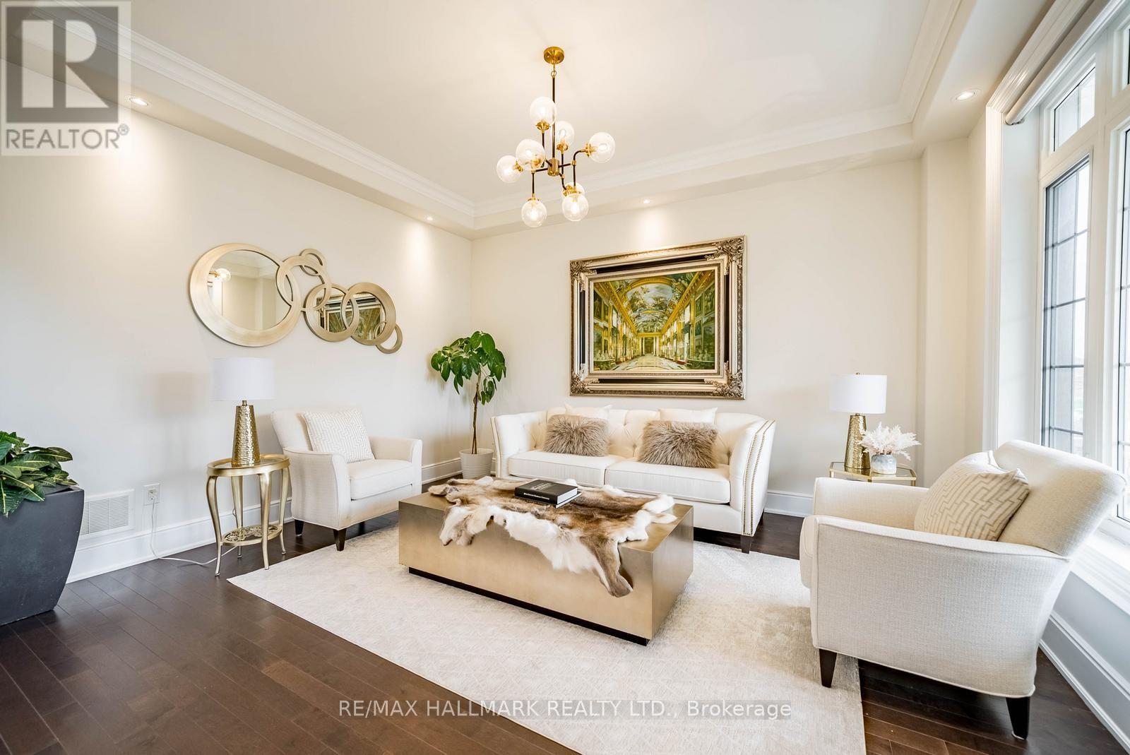 37 COUNTRY CLUB CRESCENT - Image 6