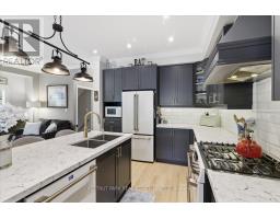 21 Gord Matthews Way, Uxbridge, ON L9P0E9 Photo 10