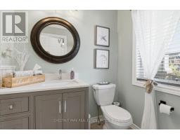 21 Gord Matthews Way, Uxbridge, ON L9P0E9 Photo 19
