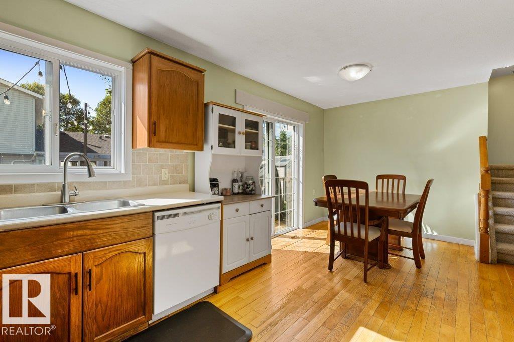 37 DEERBOURNE DR - 14