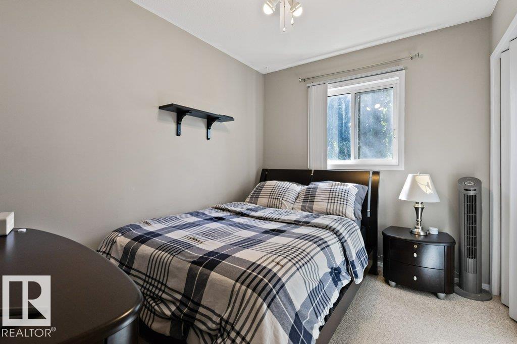 37 DEERBOURNE DR - 17