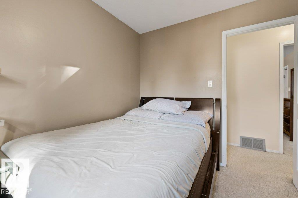 37 DEERBOURNE DR - 20