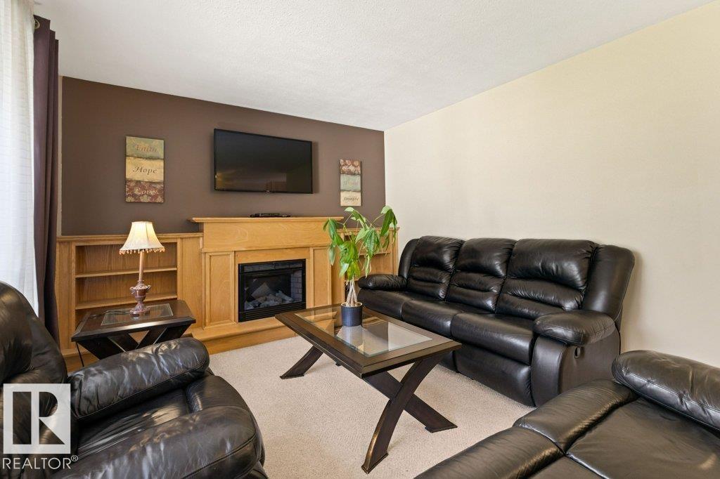 37 DEERBOURNE DR - 6