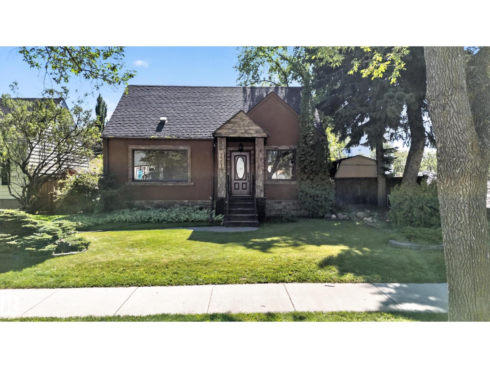 13351 109A AV NW - 1