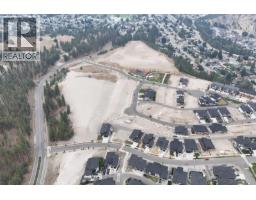 1116 Antler Drive, Penticton, BC V2A0J8 Photo 10