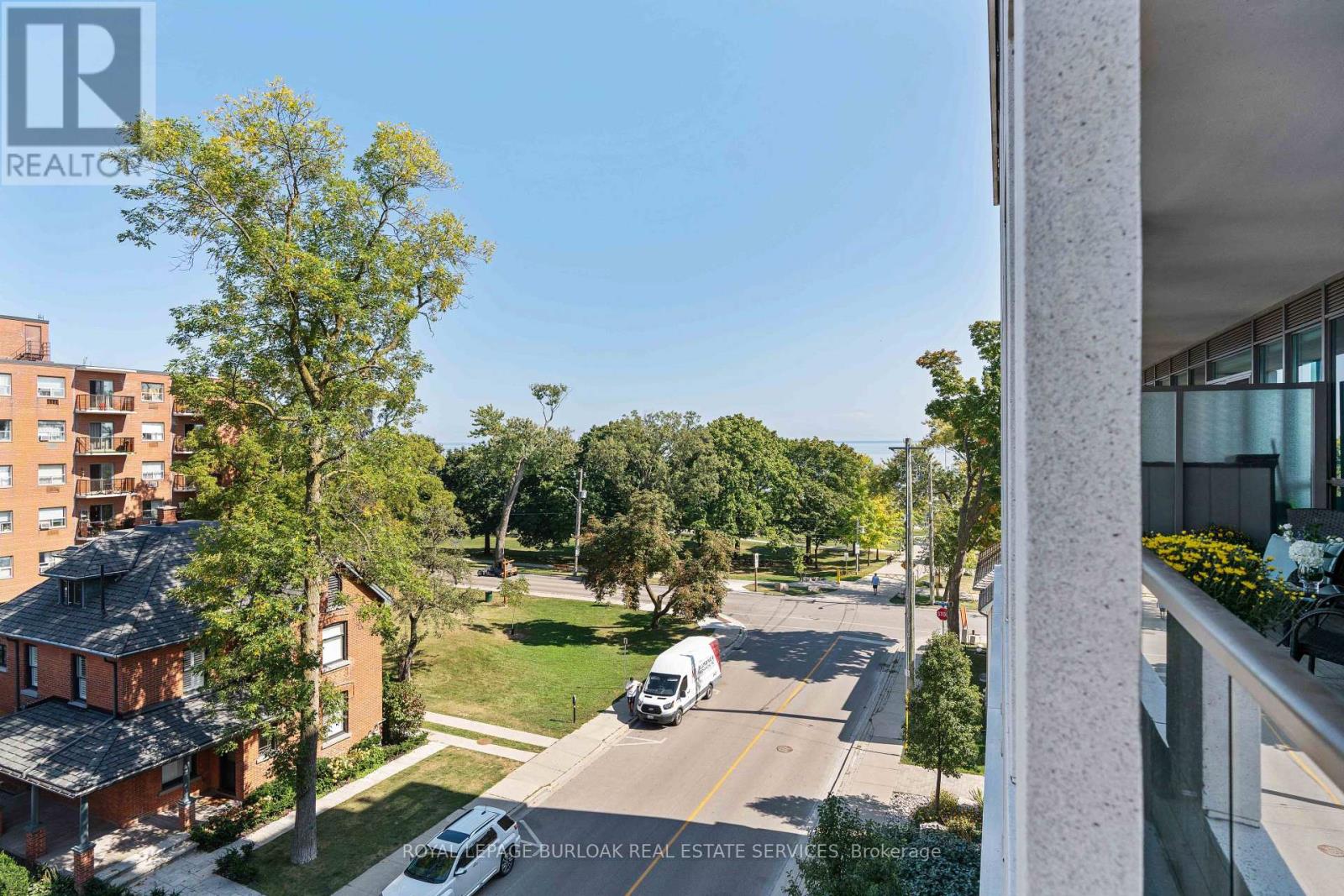 #409 11 BRONTE ROAD - Image 24