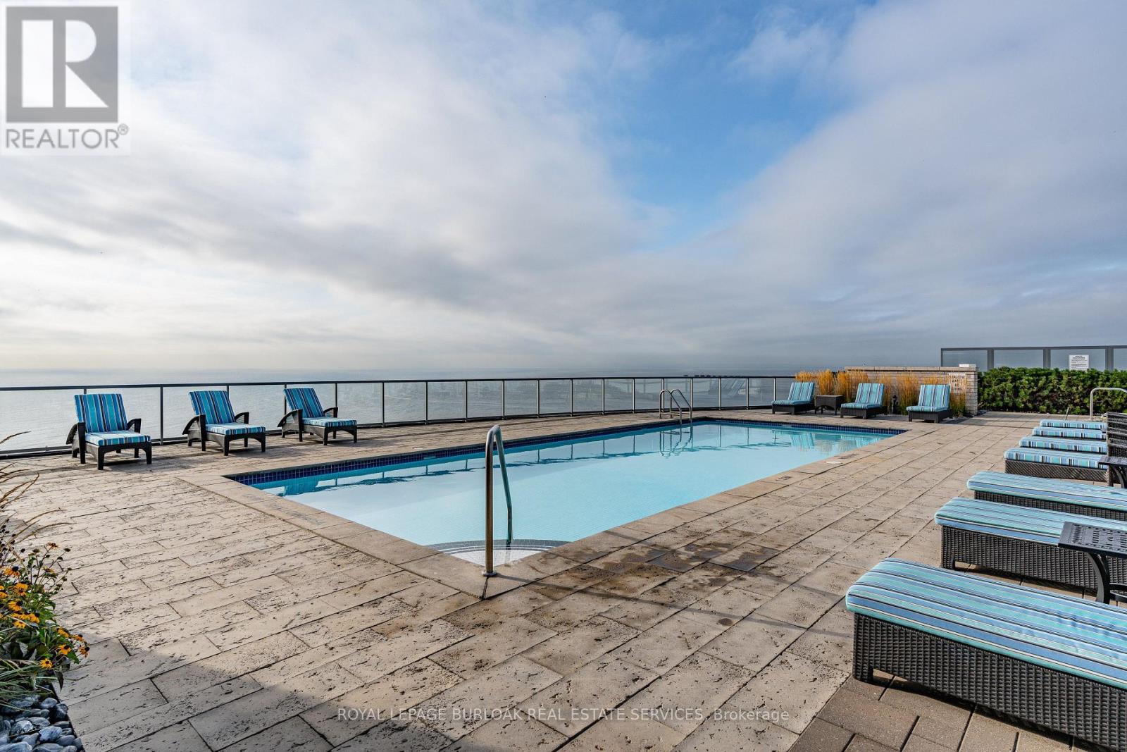 #409 11 BRONTE ROAD - Image 45