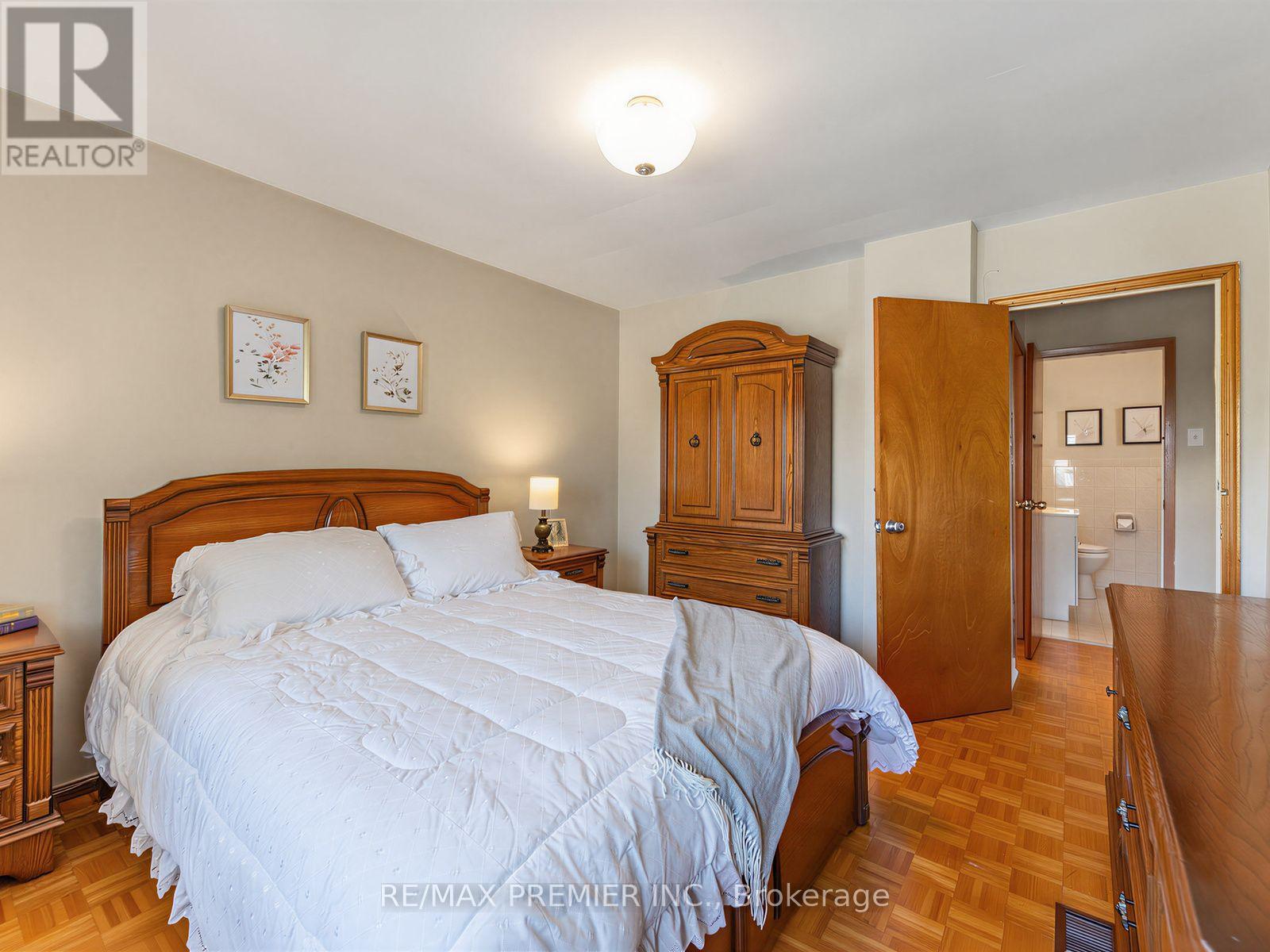155 ASCOT AVENUE - Image 18