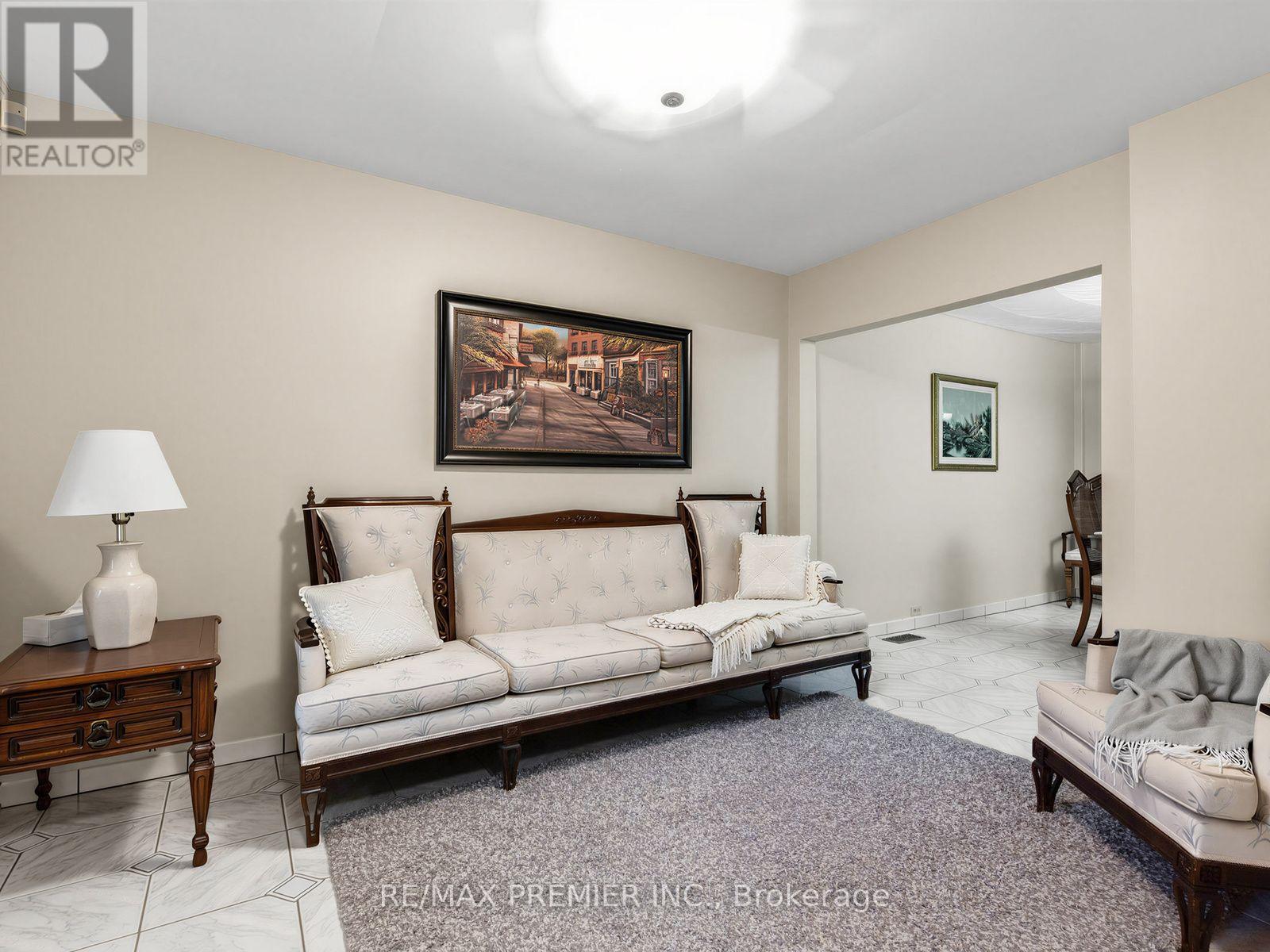155 ASCOT AVENUE - Image 5