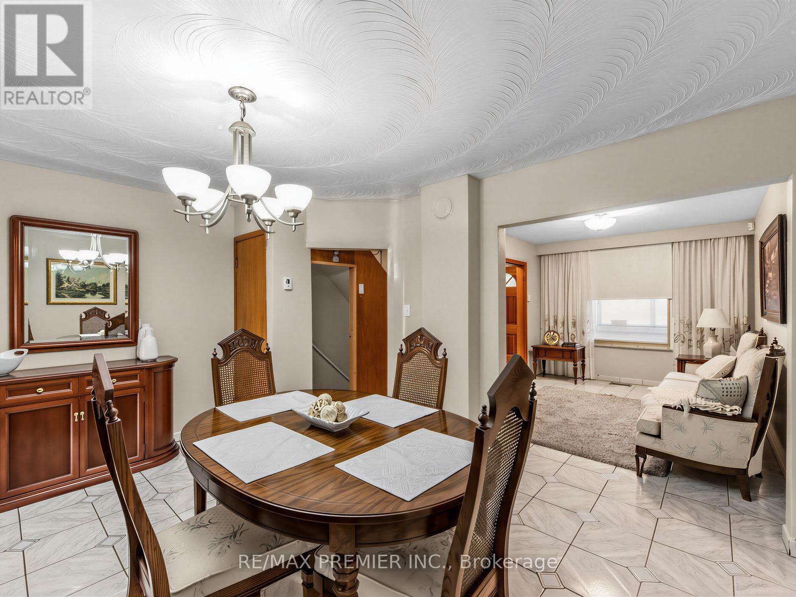 155 ASCOT AVENUE - 8
