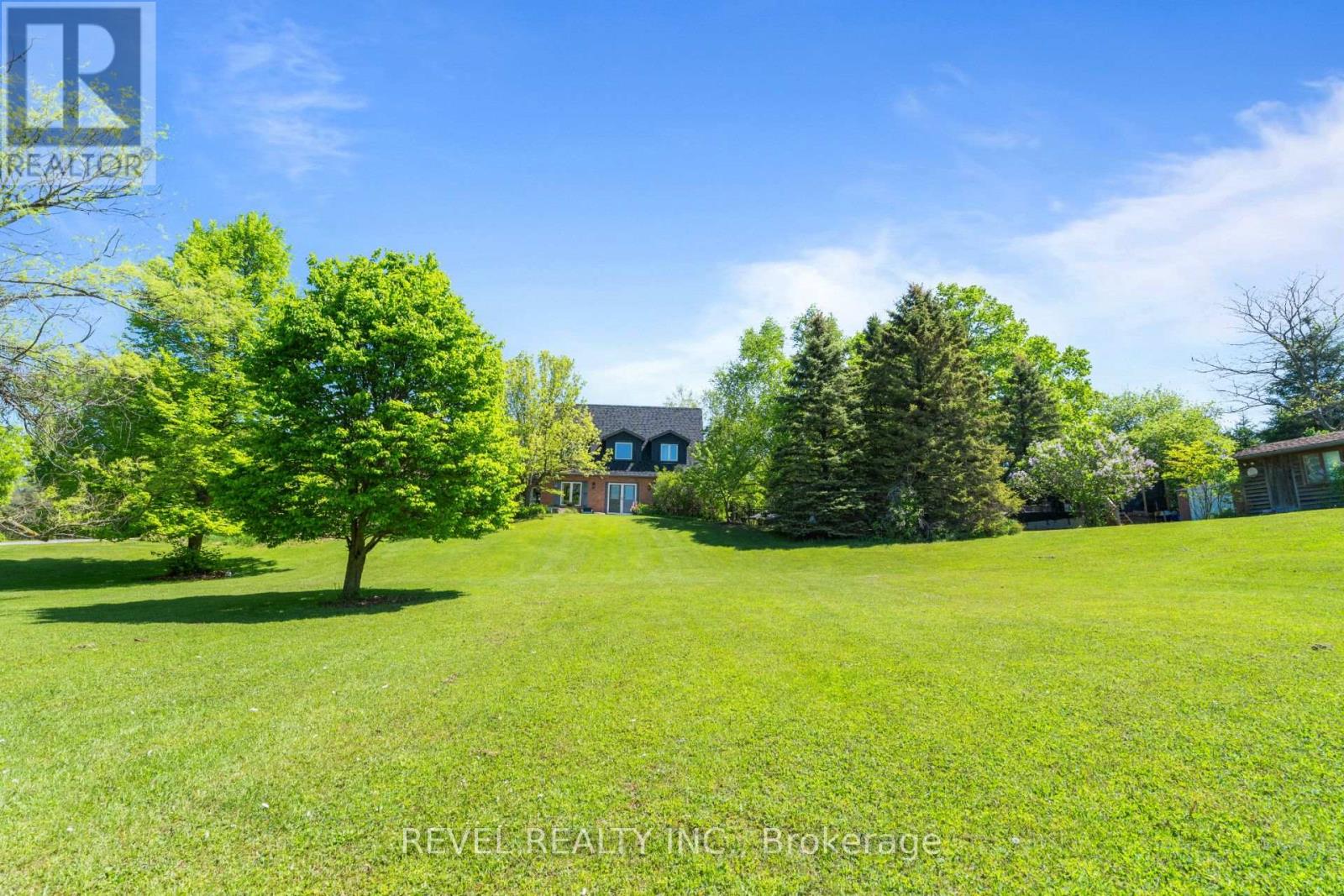 14227 TRAFALGAR ROAD - Image 34