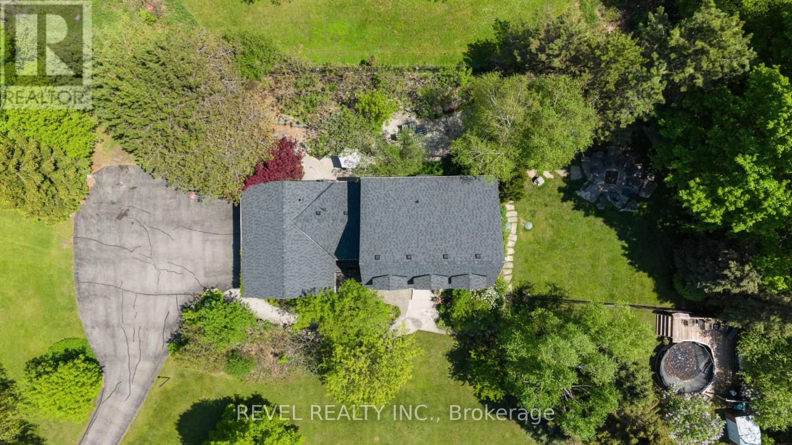 14227 TRAFALGAR ROAD - Image 36