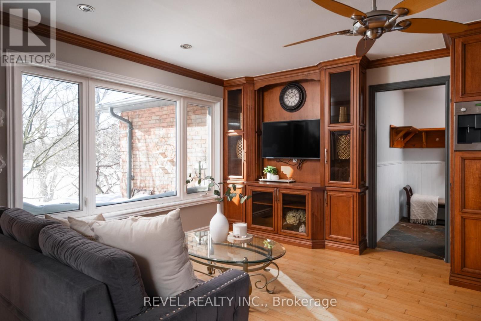 14227 TRAFALGAR ROAD - Image 8
