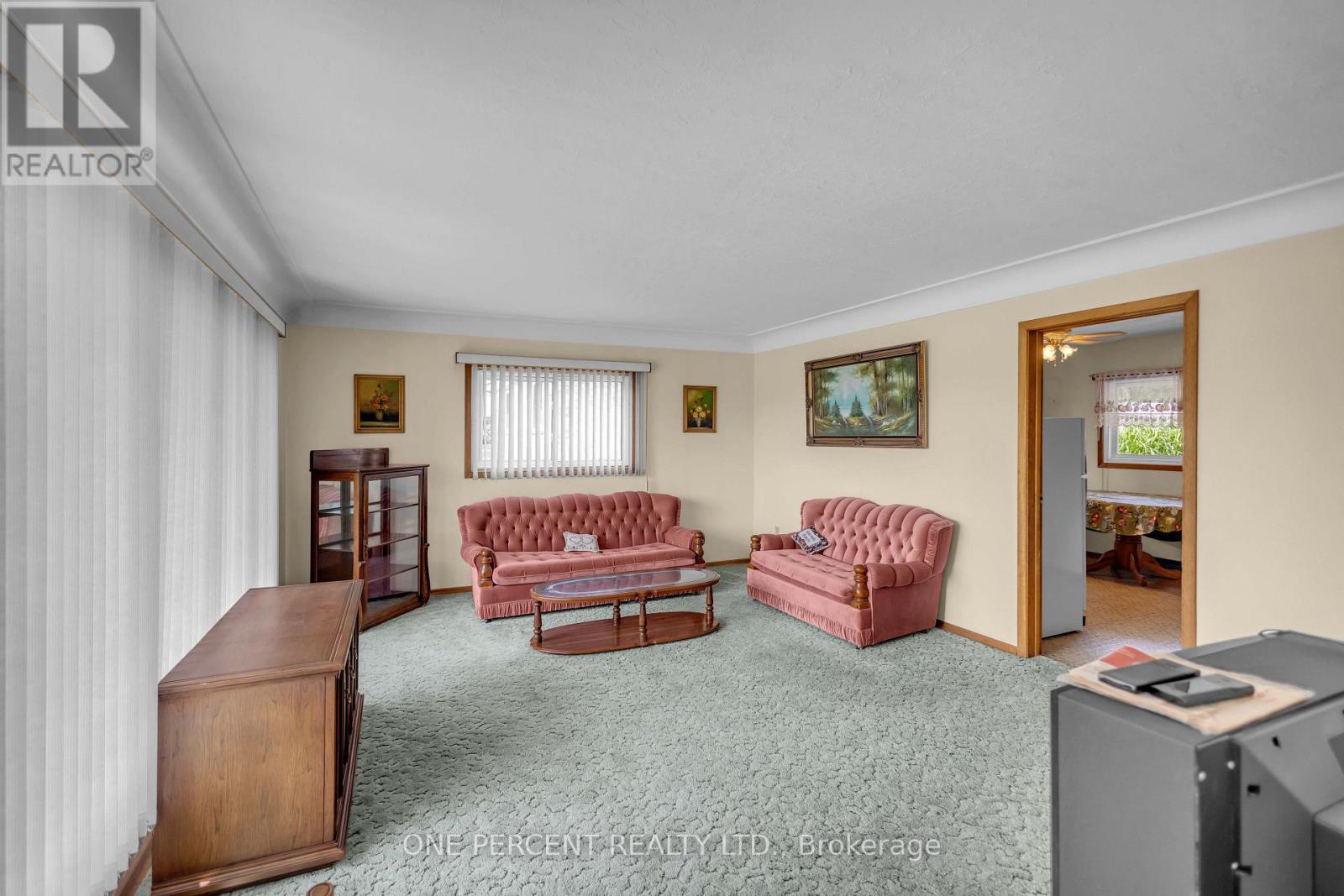 55 YOUNG STREET - Image 13