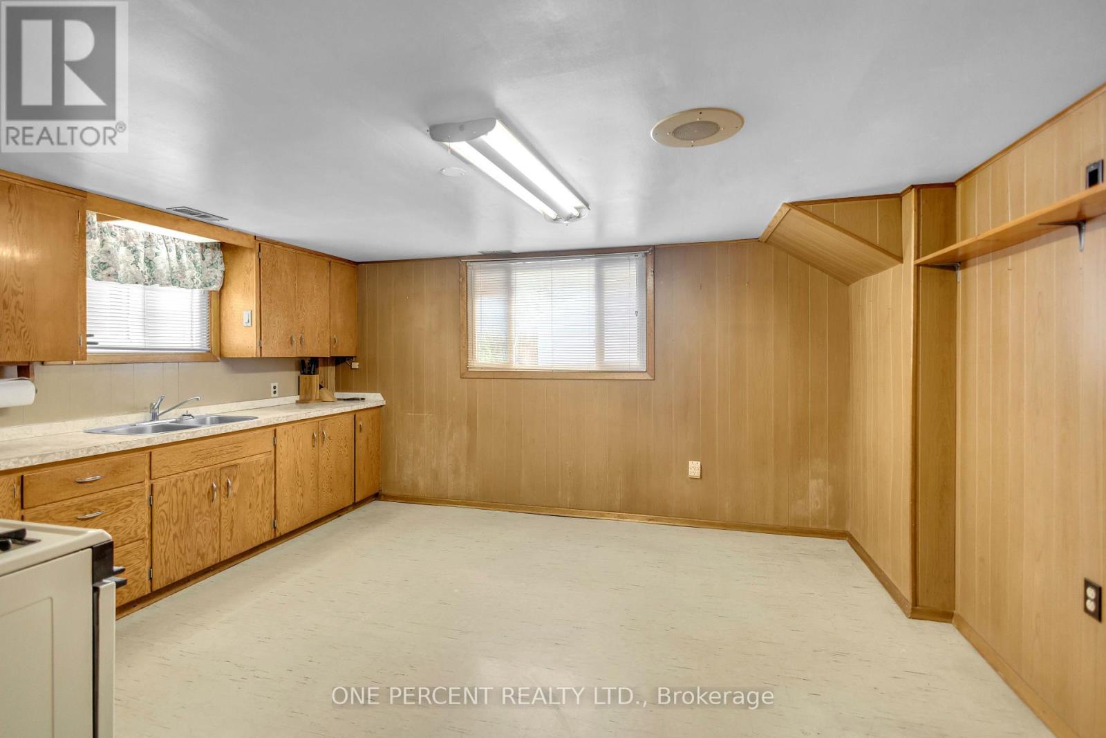 55 YOUNG STREET - Image 27