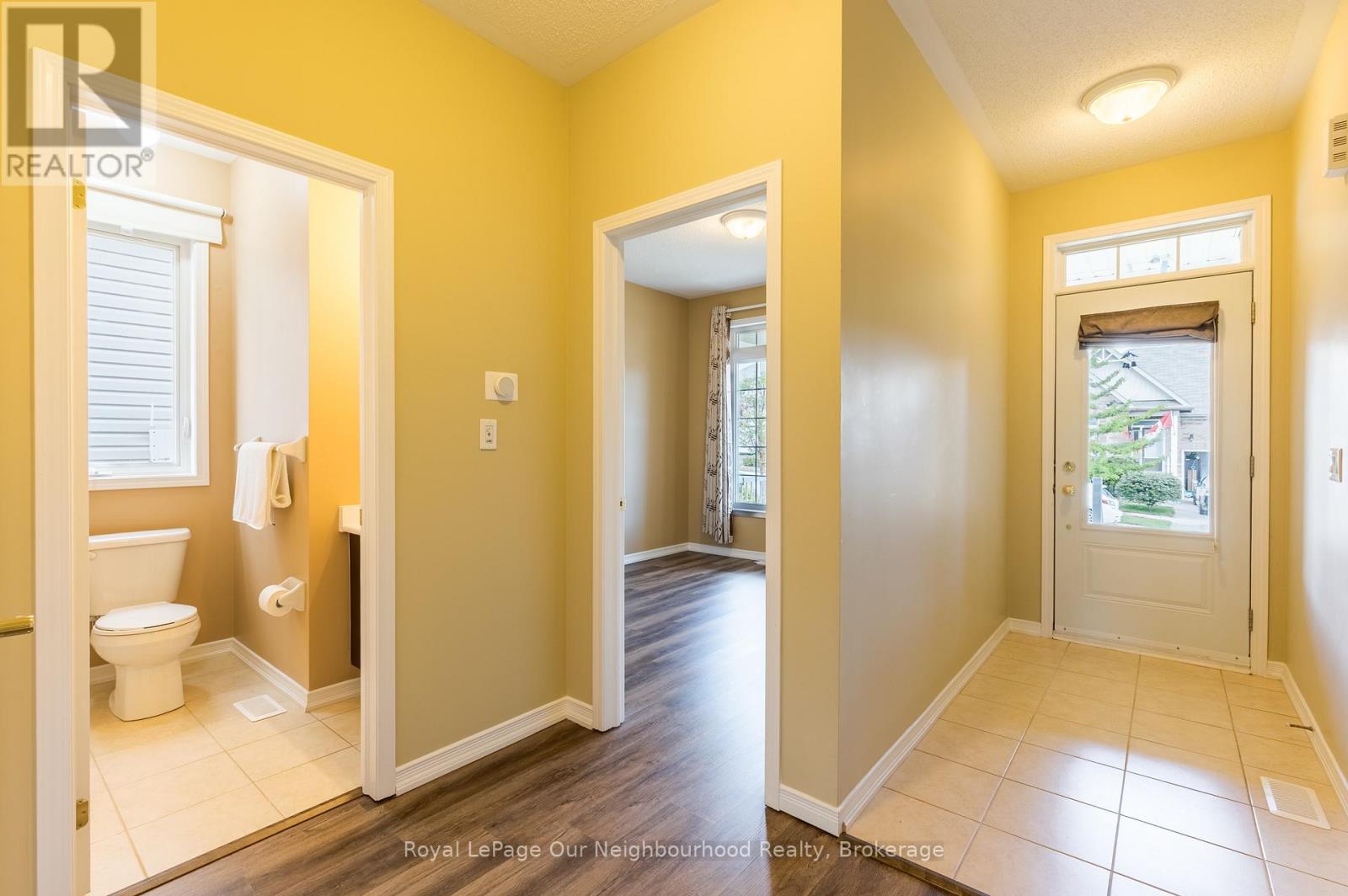 #Upper 661 Robinson Drive, Cobourg, Ontario, K9A0J4, Cobourg, Ontario — photo 4 of 5