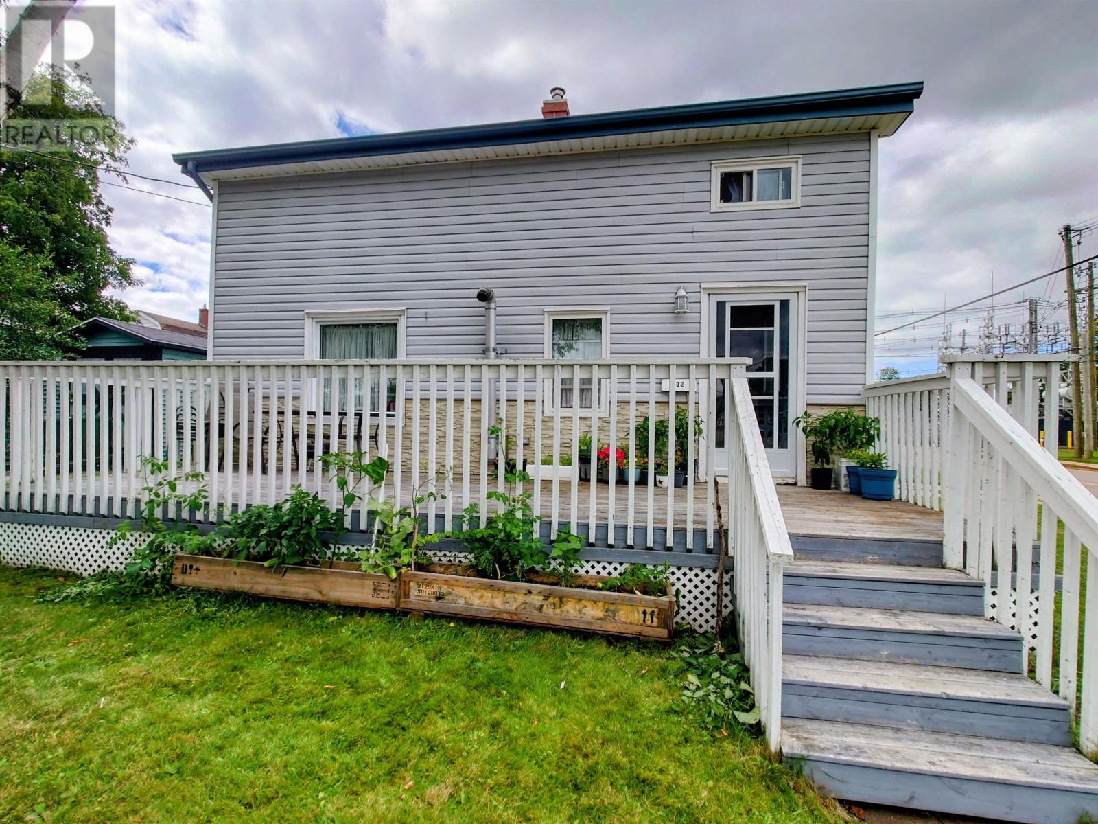 102 Brockville Street - 3