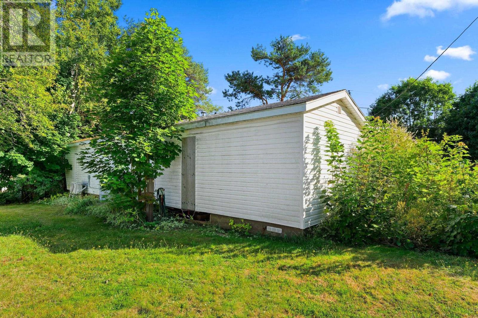 7 Oakwood Crescent - 16