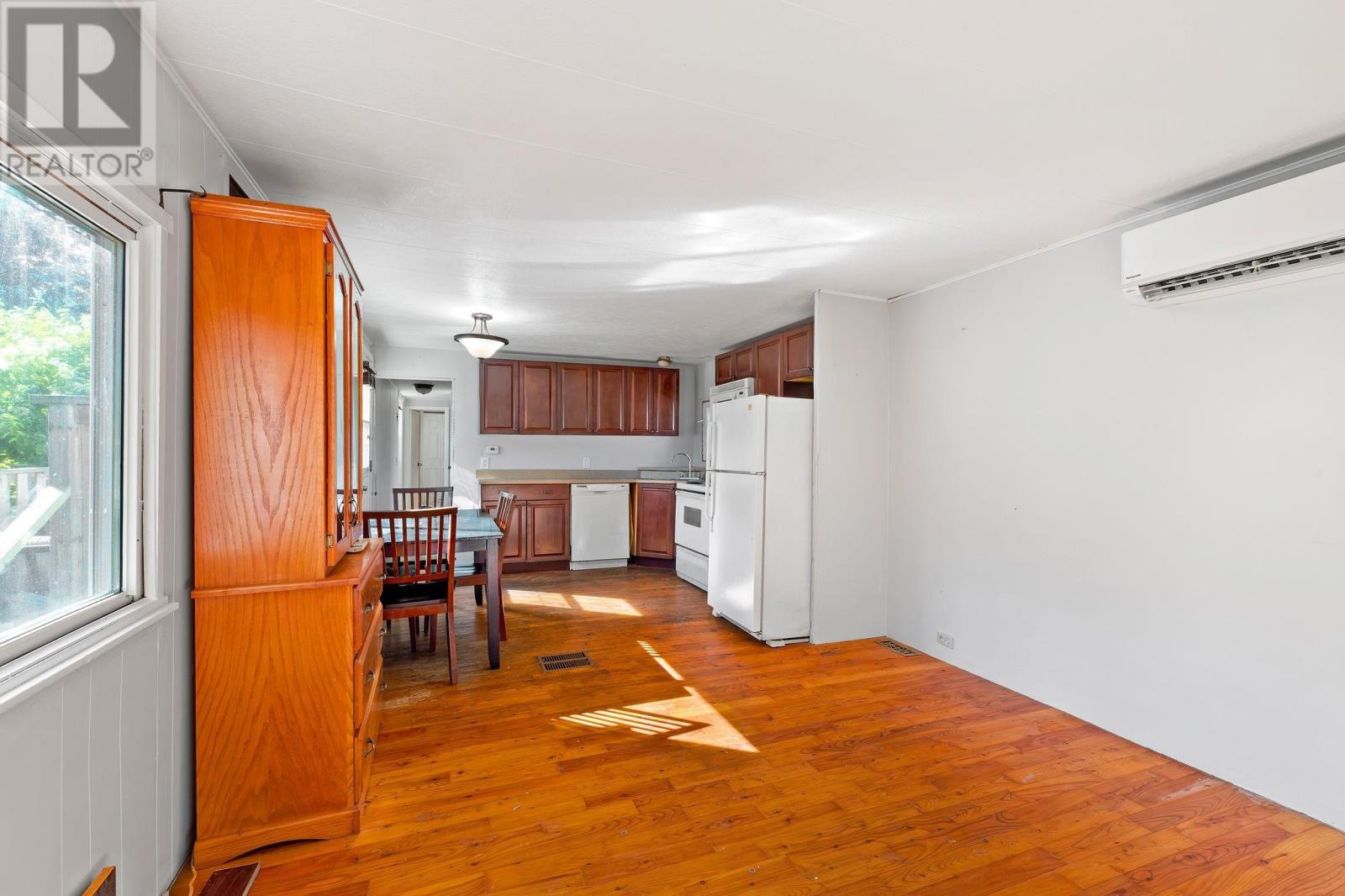 7 Oakwood Crescent - Image 6