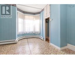 48 Albert Street, Yarmouth, NS B5A3N6 Photo 24