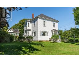 Den - 48 Albert Street, Yarmouth, NS B5A3N6 Photo 6
