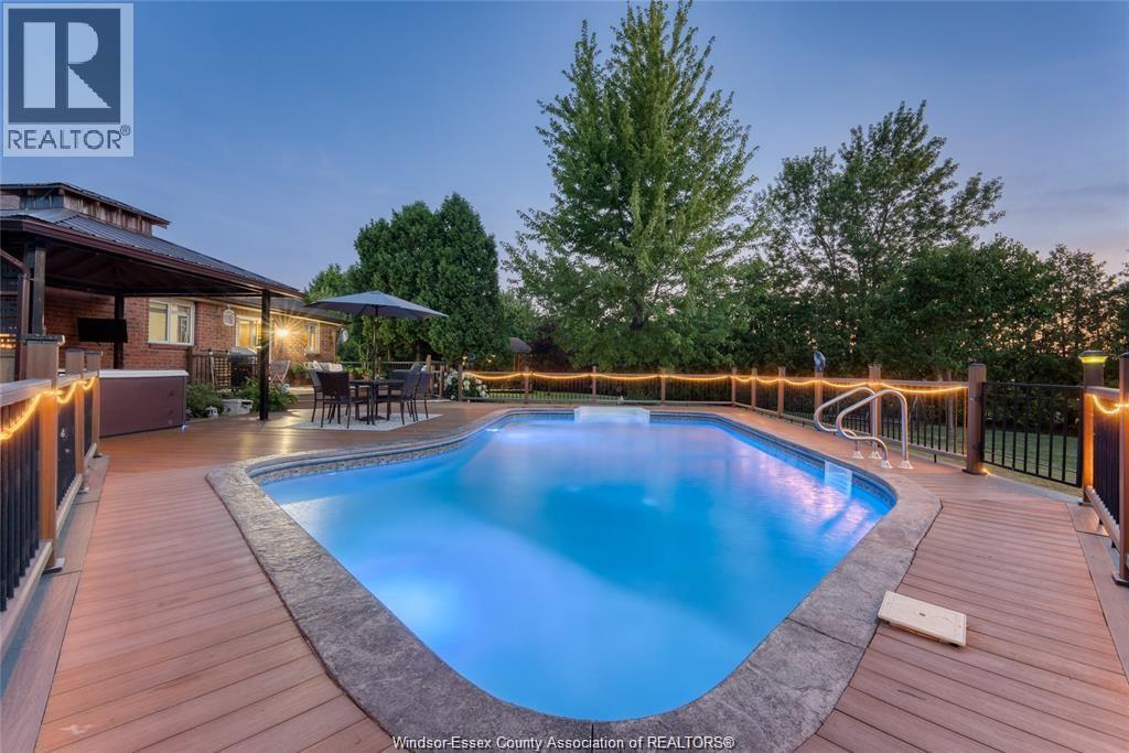 113 BEACH COURT - 42