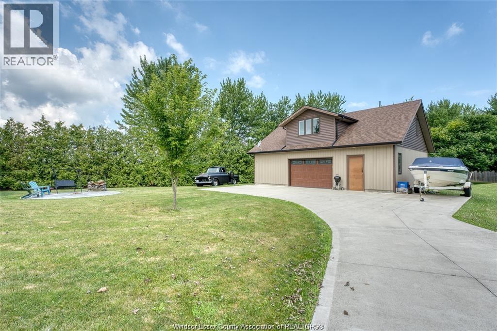113 BEACH COURT - 48