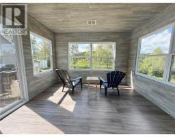 Sunroom - 5712 Route 17, Saint Quentin, NB E8A2J1 Photo 12