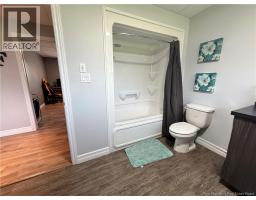 5712 Route 17, Saint Quentin, NB E8A2J1 Photo 29