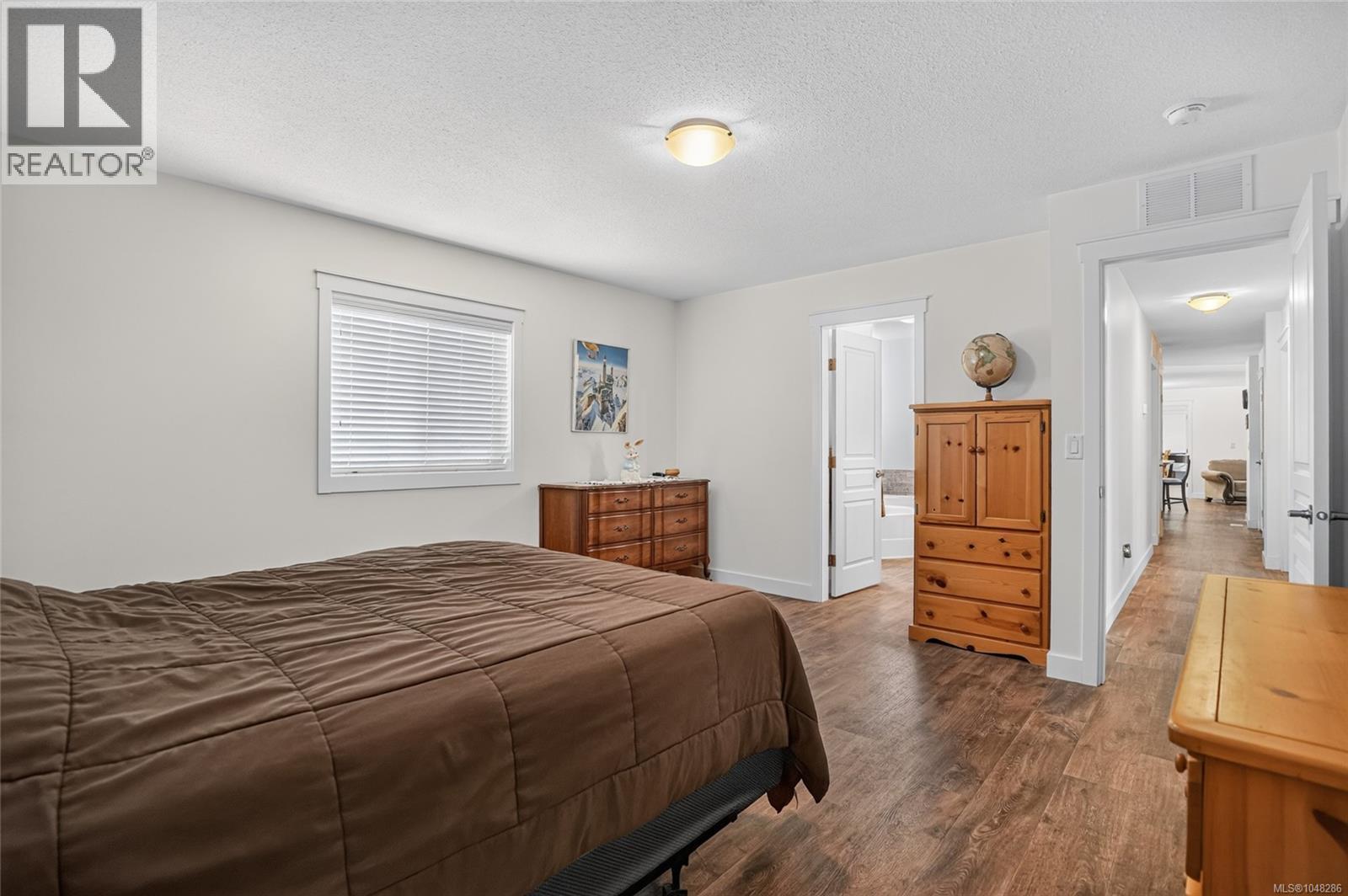 6353 Beaver Creek Rd - 63