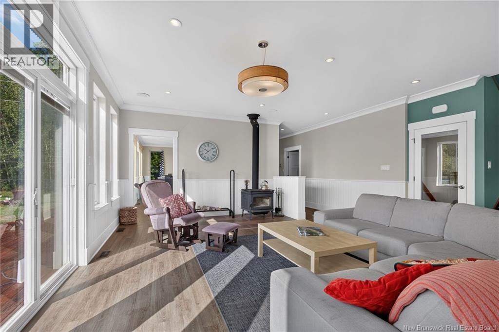 32 Gary Road - 15