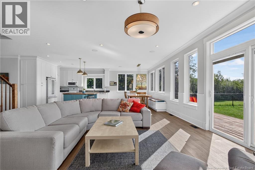 32 Gary Road - 17