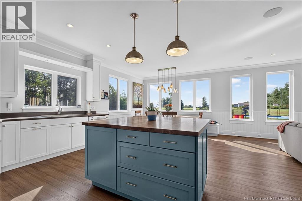 32 Gary Road - 6