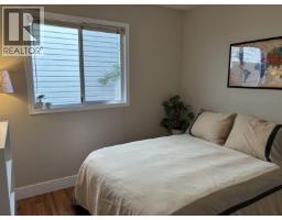 1760 Pekrul Place, Port Coquitlam, BC V3C6A7 Photo 25