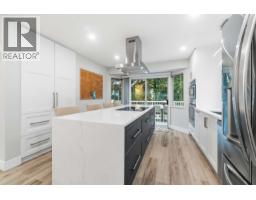 1760 Pekrul Place, Port Coquitlam, BC V3C6A7 Photo 9